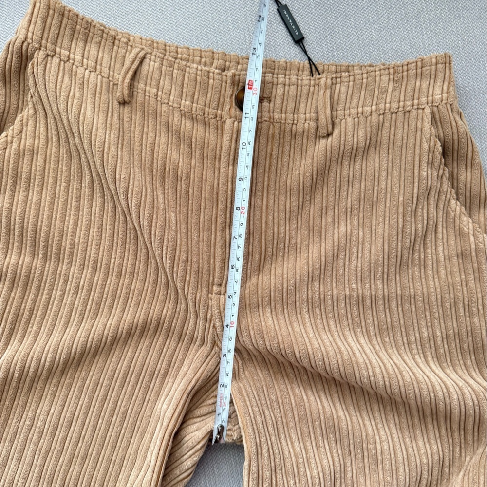 Elie Tahari Tan Cropped Corduroy Pants , Sz 6 - Picture 8 of 13